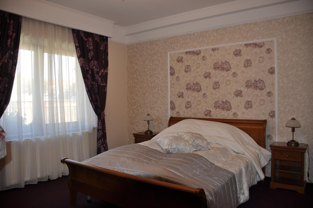 Vila Anna Malnas Bai Екстер'єр фото